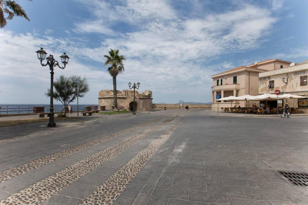 Alghero Bastioni Colombo Sea View Екстериор снимка